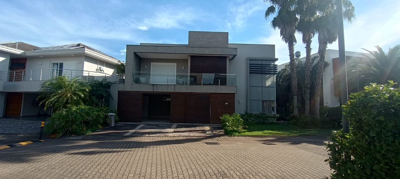 TERRENO E CASA NO CONDOMINIO HAMBURGO VILLAGE 4 ESTAÇÕES EM NOVO HAMBURGO/RS